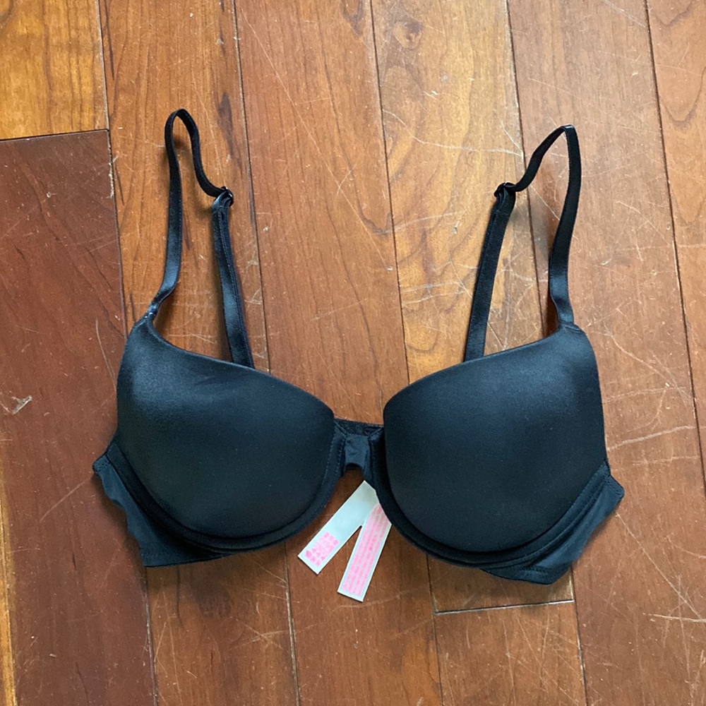 PINK 32B Push-Up Bra